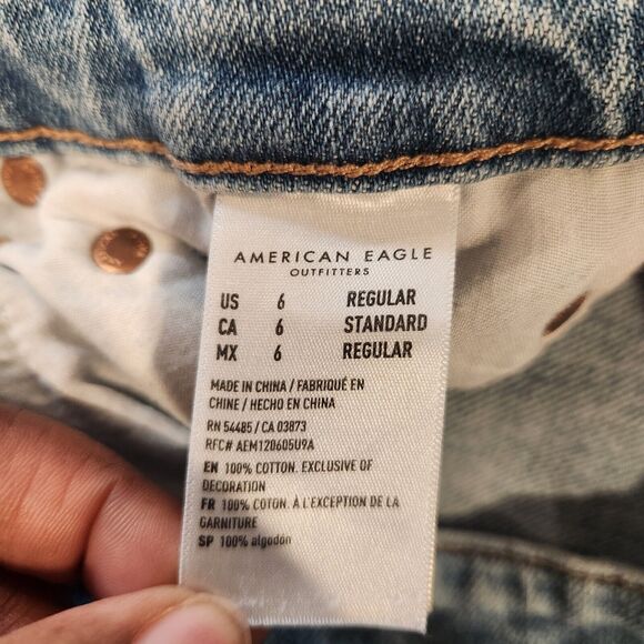 American Eagle Womens Light Wash Highest Rise 90s Flare Jeans Size 6 Distressed - Picture 9 of 15